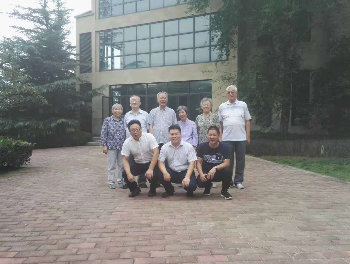 &#20122;&#23089;&#20307;&#32946;